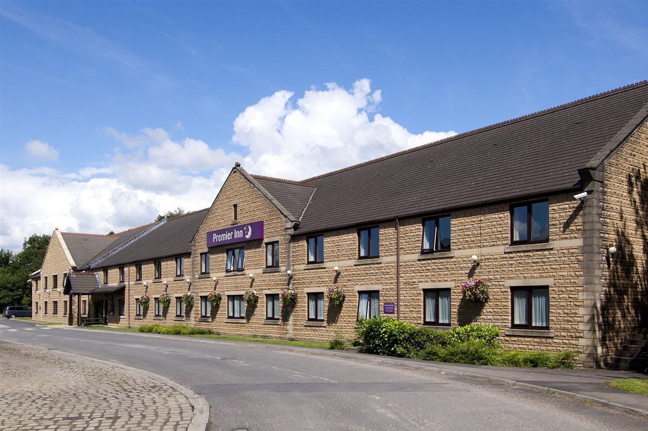 Premier Inn バーンリー エクステリア 写真